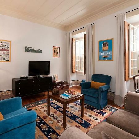 2 Bedroom Apartment With Patio Next To Avenida Da Liberdade 리스본 외부 사진