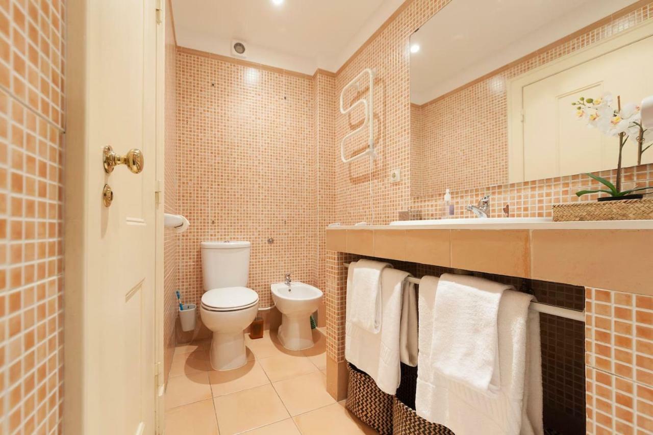 2 Bedroom Apartment With Patio Next To Avenida Da Liberdade 리스본 외부 사진